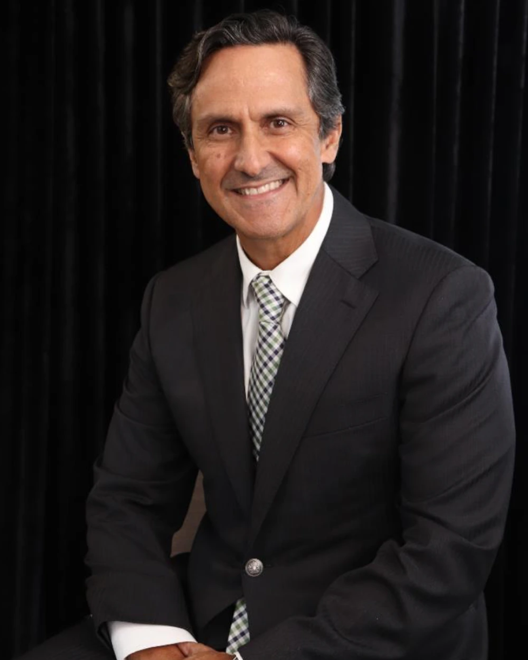 Guillermo González